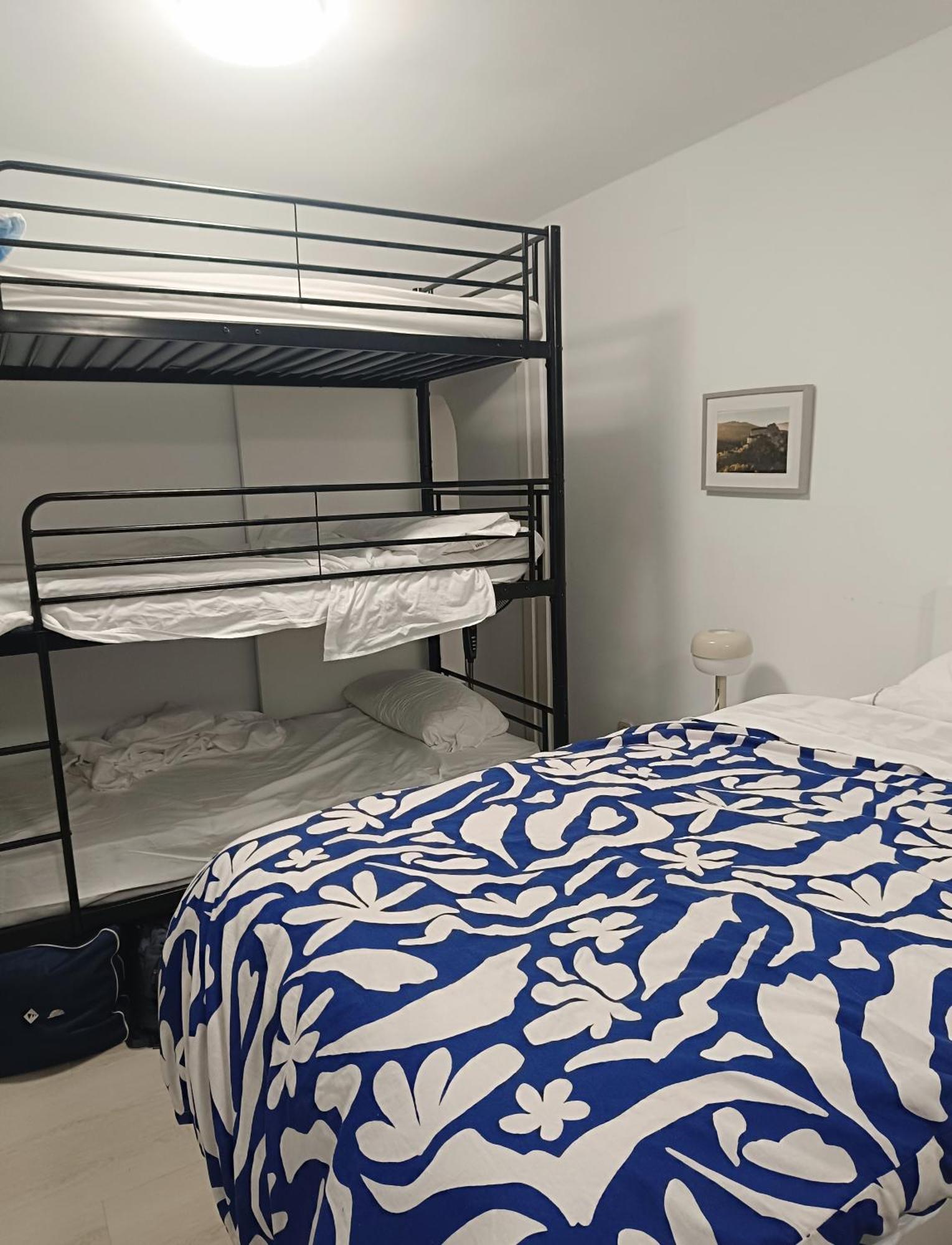 Hostel Latimoamericano Masculino Madrid Ngoại thất bức ảnh